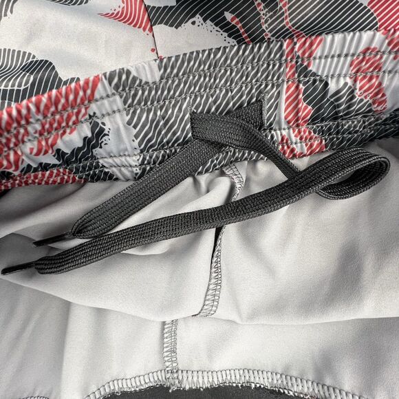 Adidas Aeroready Shorts Mens 2XL Designed 2 Move Sport Camo Red Scarlet Grey - Picture 7 of 9